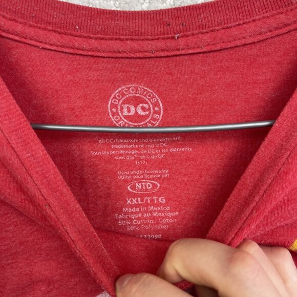 Retro The Flash DC Comics Faded Red Distressed Logo T-Shirt Men’s Size 2XL Read - Picture 8 of 16